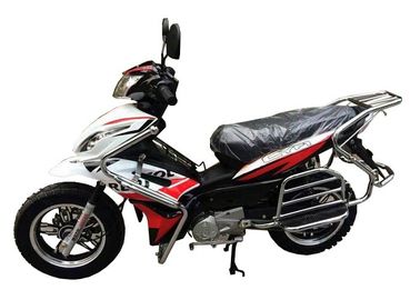 Chine moto de 110cc 125cc CUB, roue automatique d'aluminium de moteur d'embrayage de motocyclette de CUB fournisseur