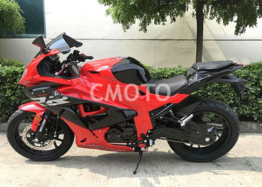 Chine Les motos de sport de rue de couleur rouge, rue fraîche va à vélo la suspension hydraulique fournisseur